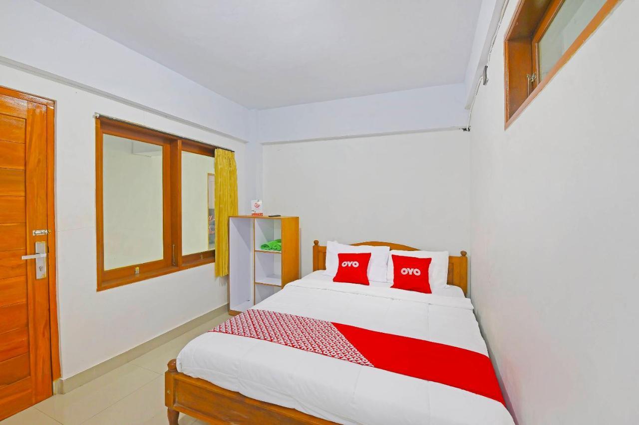 Oyo 90967 Soka Asri Guest House Darmasaba Exterior photo